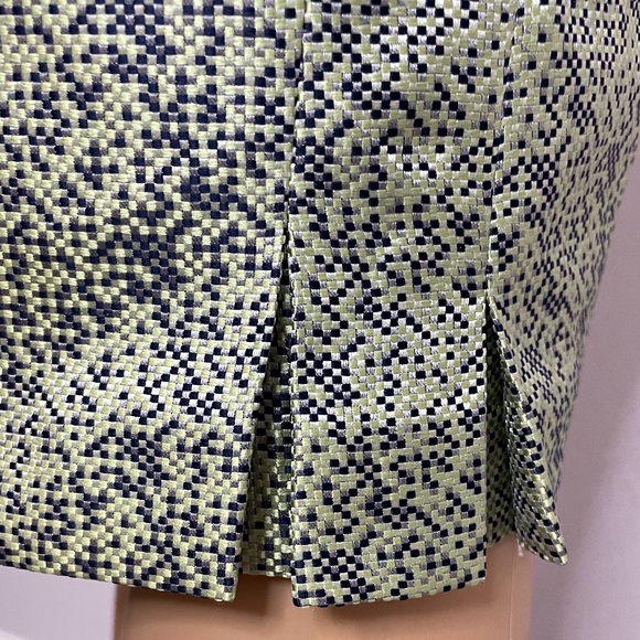 Gorgeous neon green navy gray tiny square jacquard pencil skirt with neon lining - Picture 12 of 13